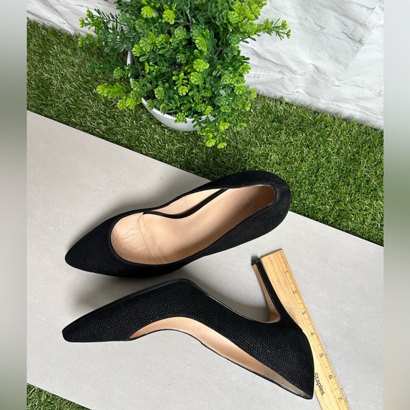 Aquatalia Pump black shoes for Women size 8.5  3” gently used/Made in Italy - Picture 11 of 15